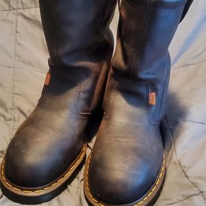 Dr. Martens Icon 2395 Industrial boots